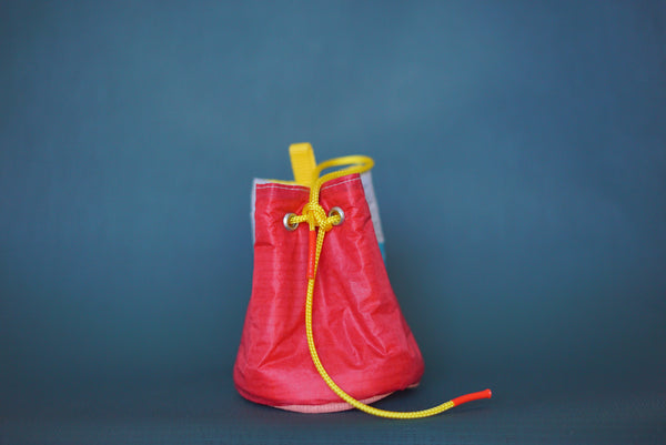 tiny bucket 08