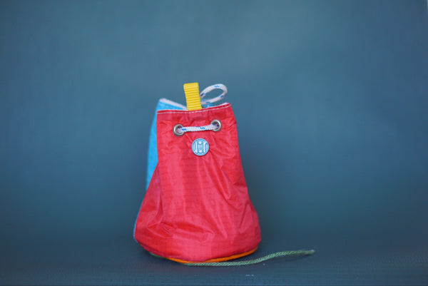 tiny bucket 14