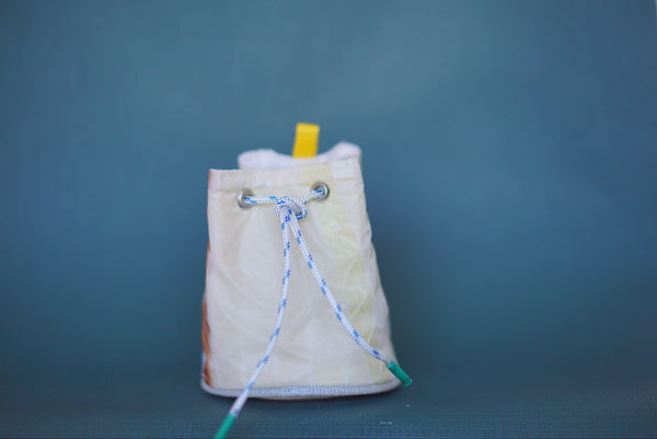 tiny bucket 16
