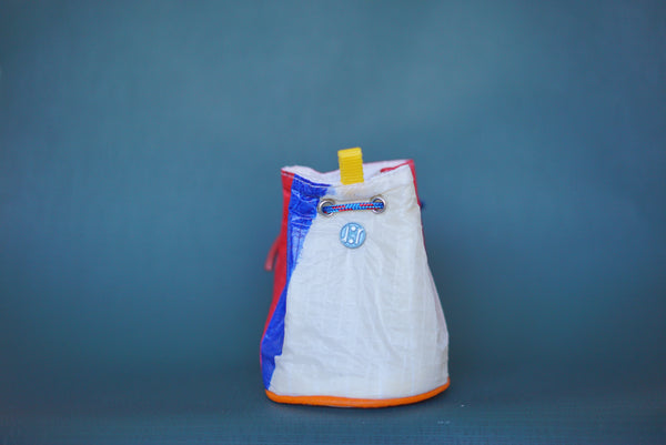 tiny bucket 21