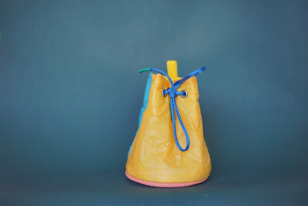 tiny bucket 26