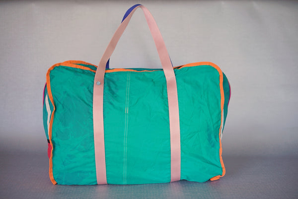 weekender 0030